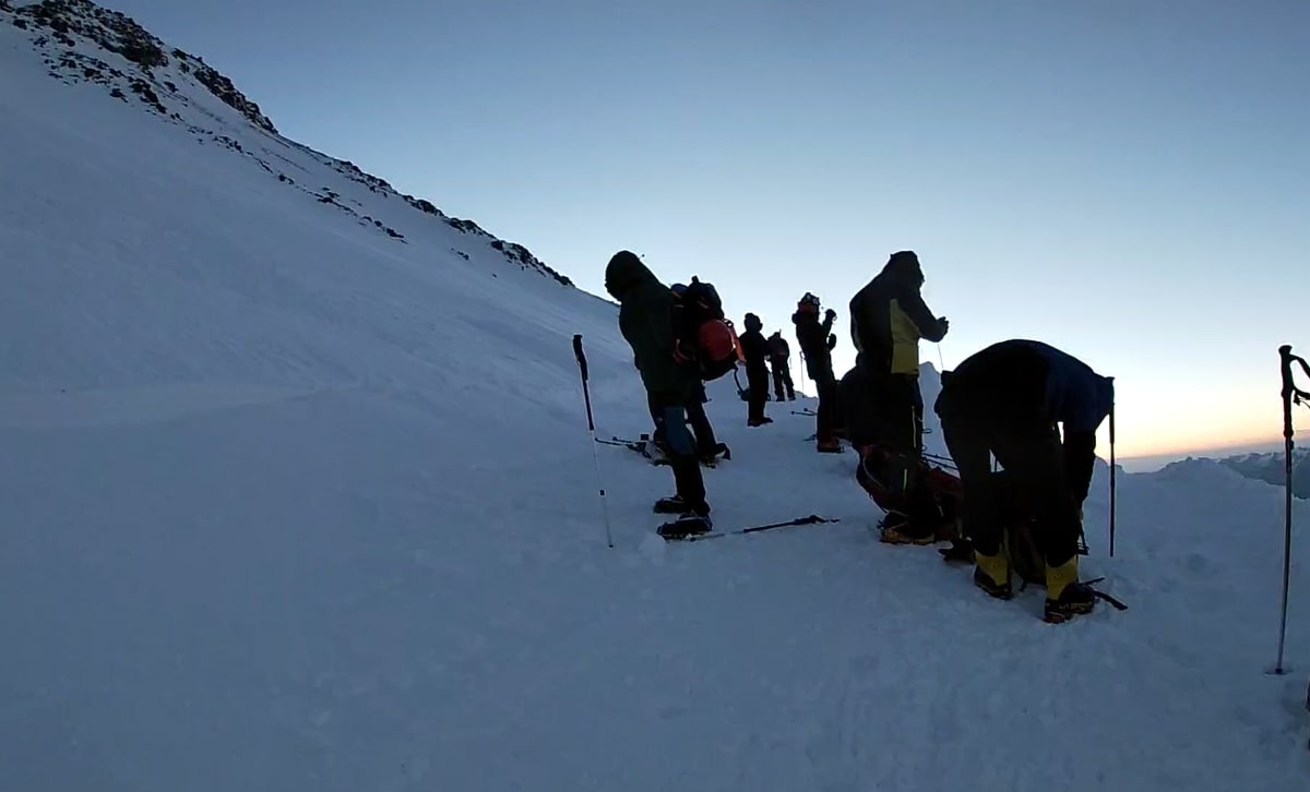 Atak szczytowy na Elbrus.